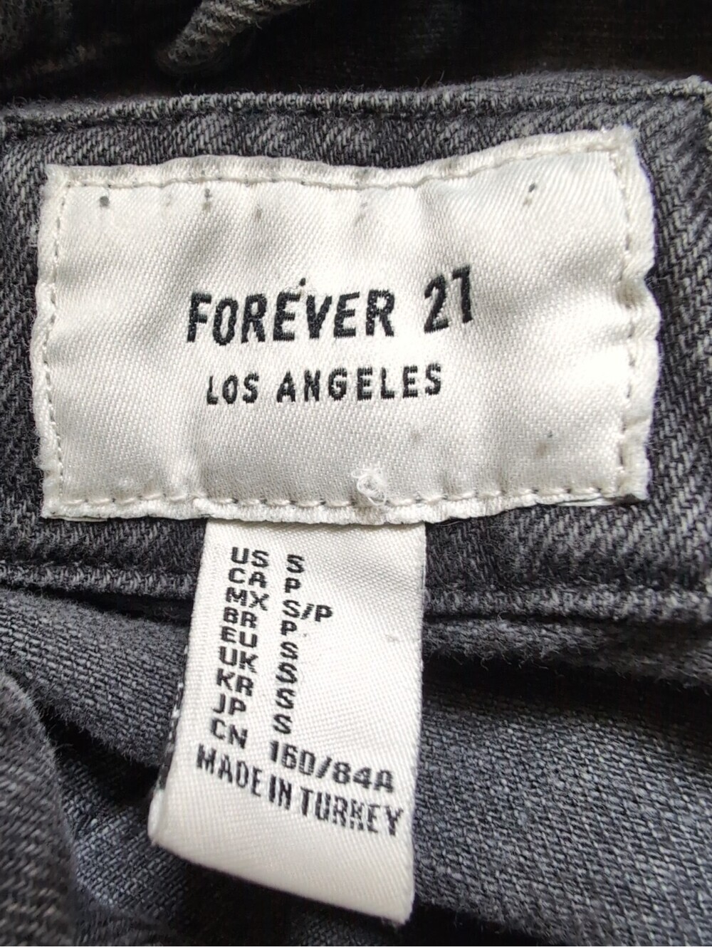 Forever 21 Faded Black Denim Jean Jacket Y2K Preppy Gorpcore Grunge Woman's S(C) - Picture 4 of 5